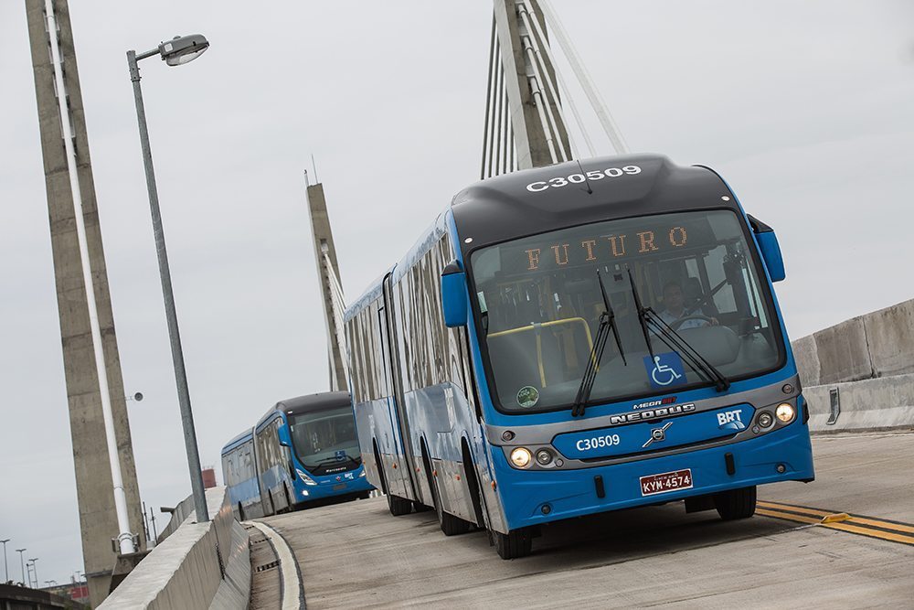 Ônibus tem queda ainda mais acentuada