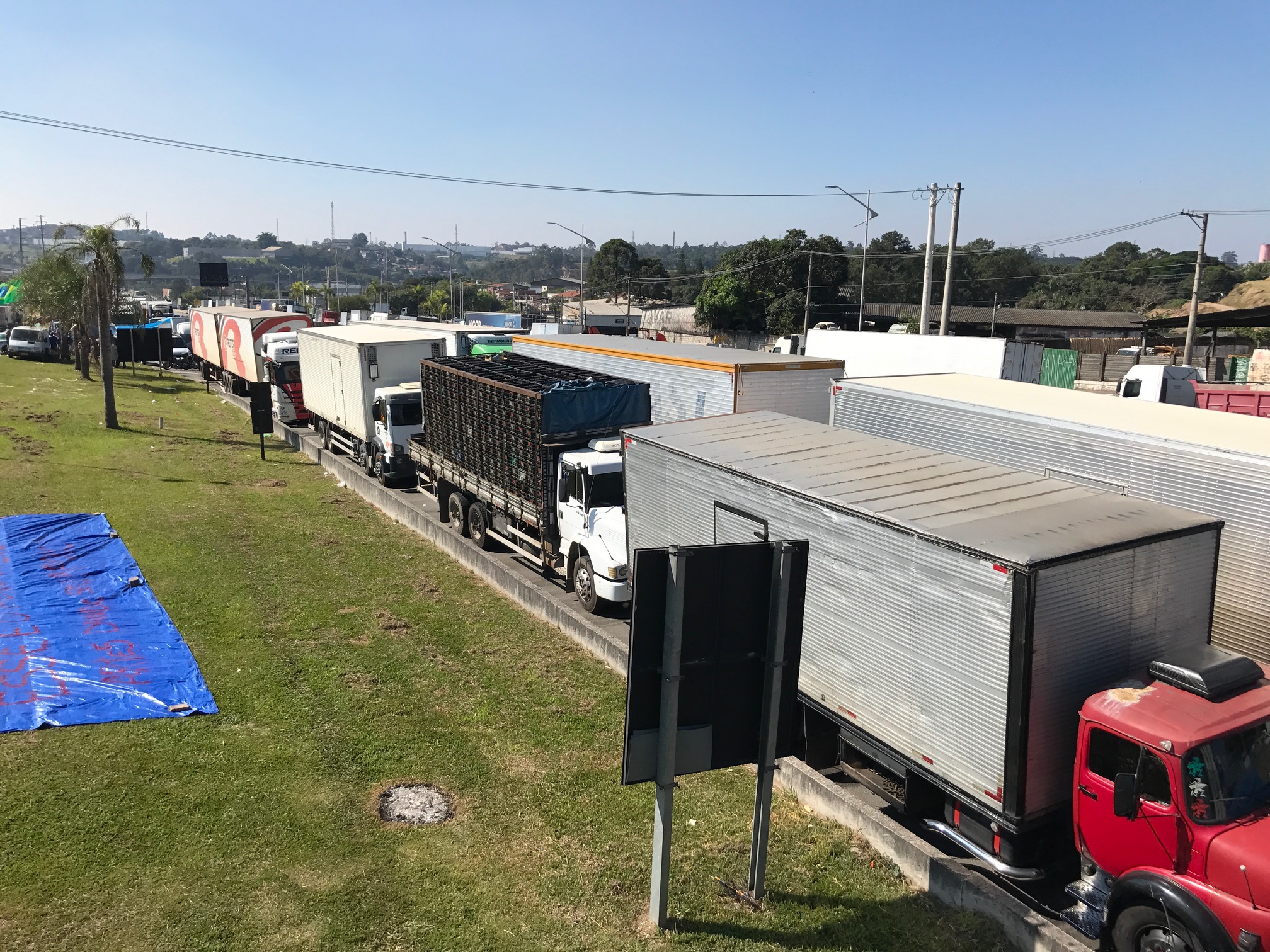 Rodovia Régis Bittencourt no domingo 27 de maio de 2018